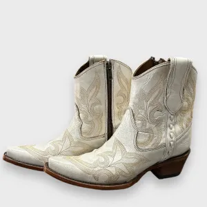 Circle G by Corral Ladies Western Ankle Boots in Pearl L5916
