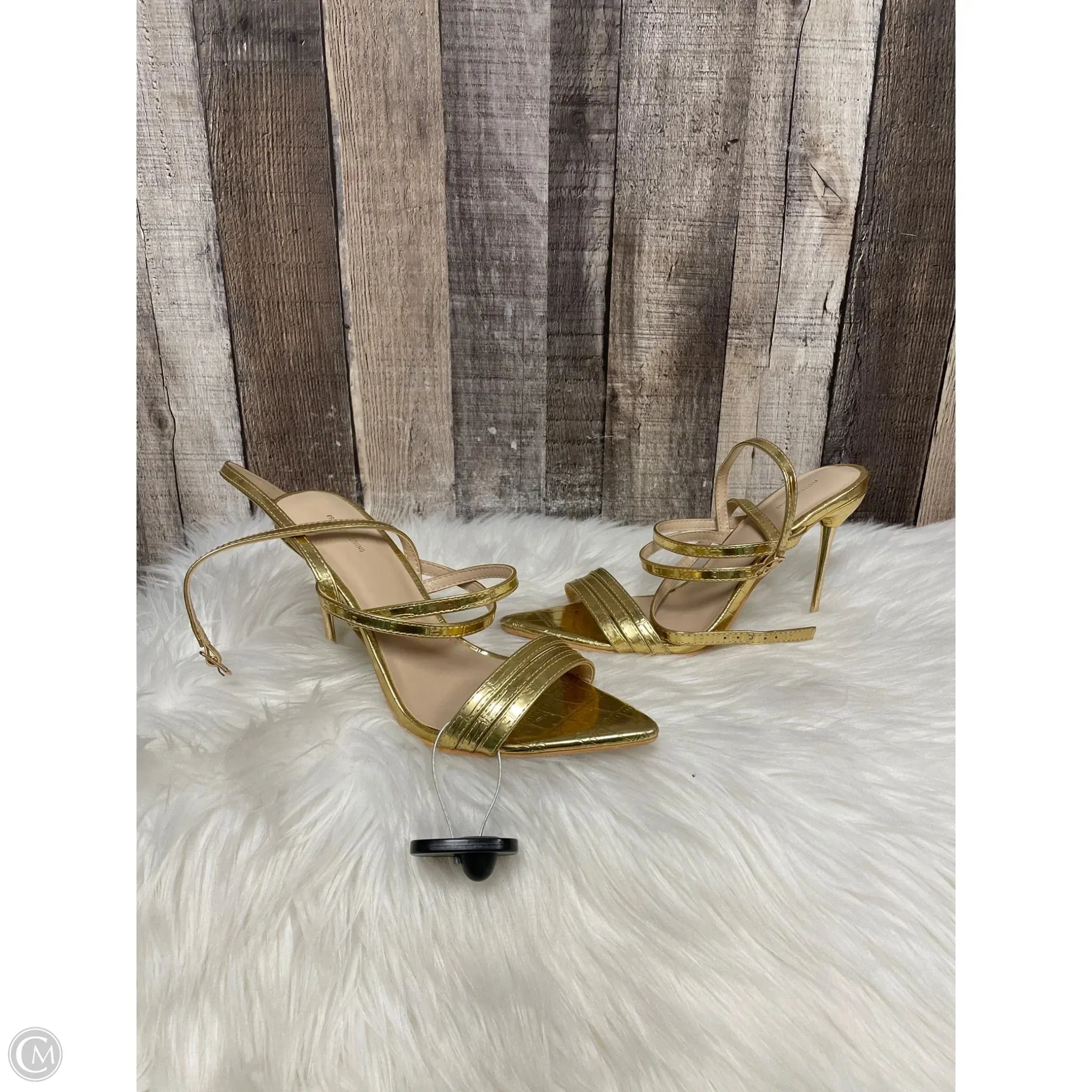 Shoes Heels Stiletto By Pretty Little Thing In Gold, Size: 5