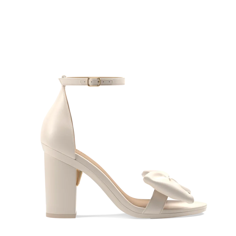 The Pashionista - Ivory Satin Bow   Block Heel Kit 4 Ivory - FINAL SALE