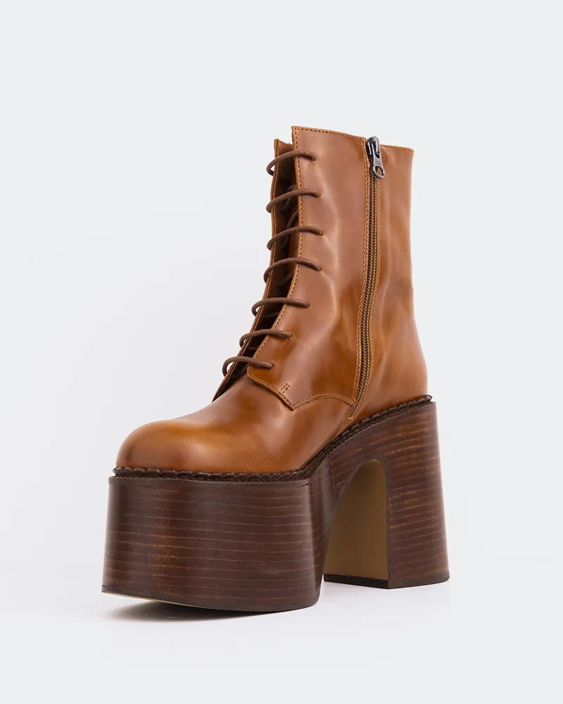 Tripp Cognac Leather