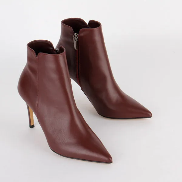 *UK size 1 - DREE - black, 6cm heels