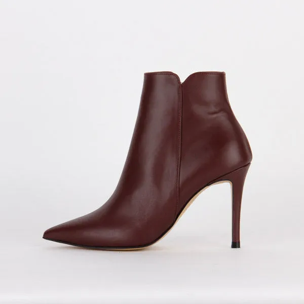 *UK size 1 - DREE - black, 6cm heels