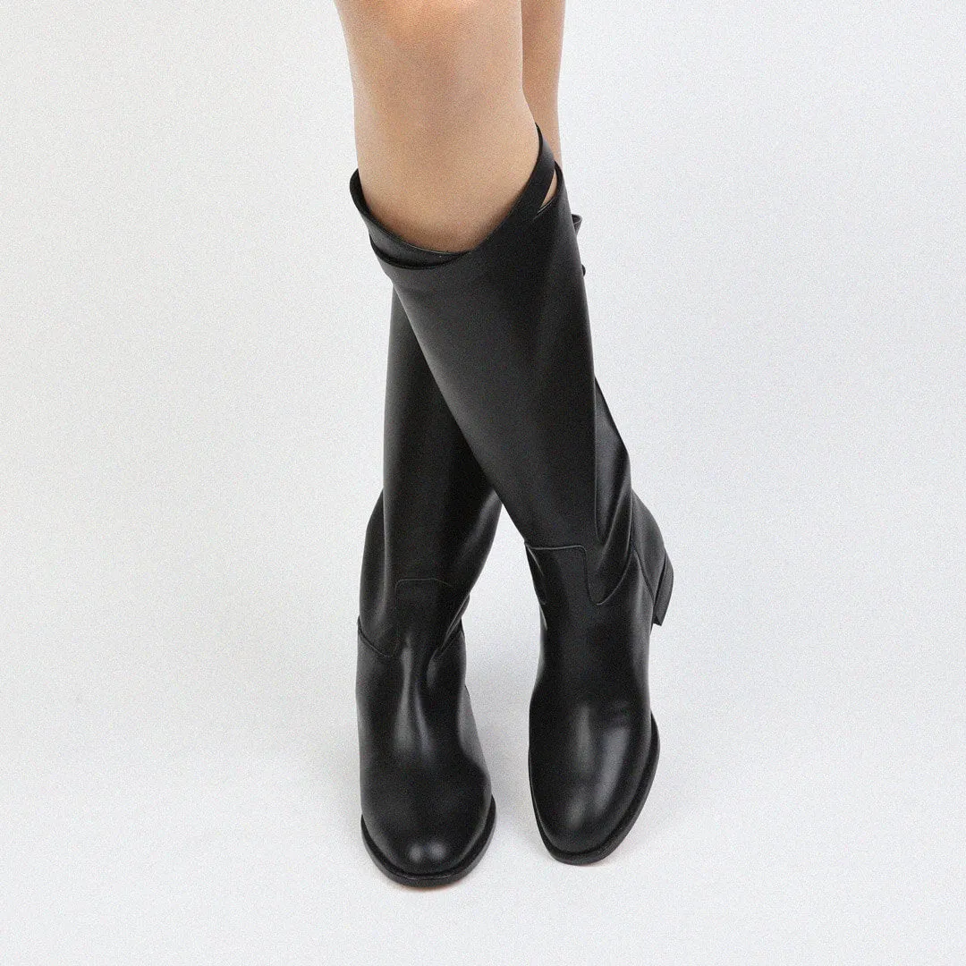 *UK size 2 - KAIC - black, 2cm heels