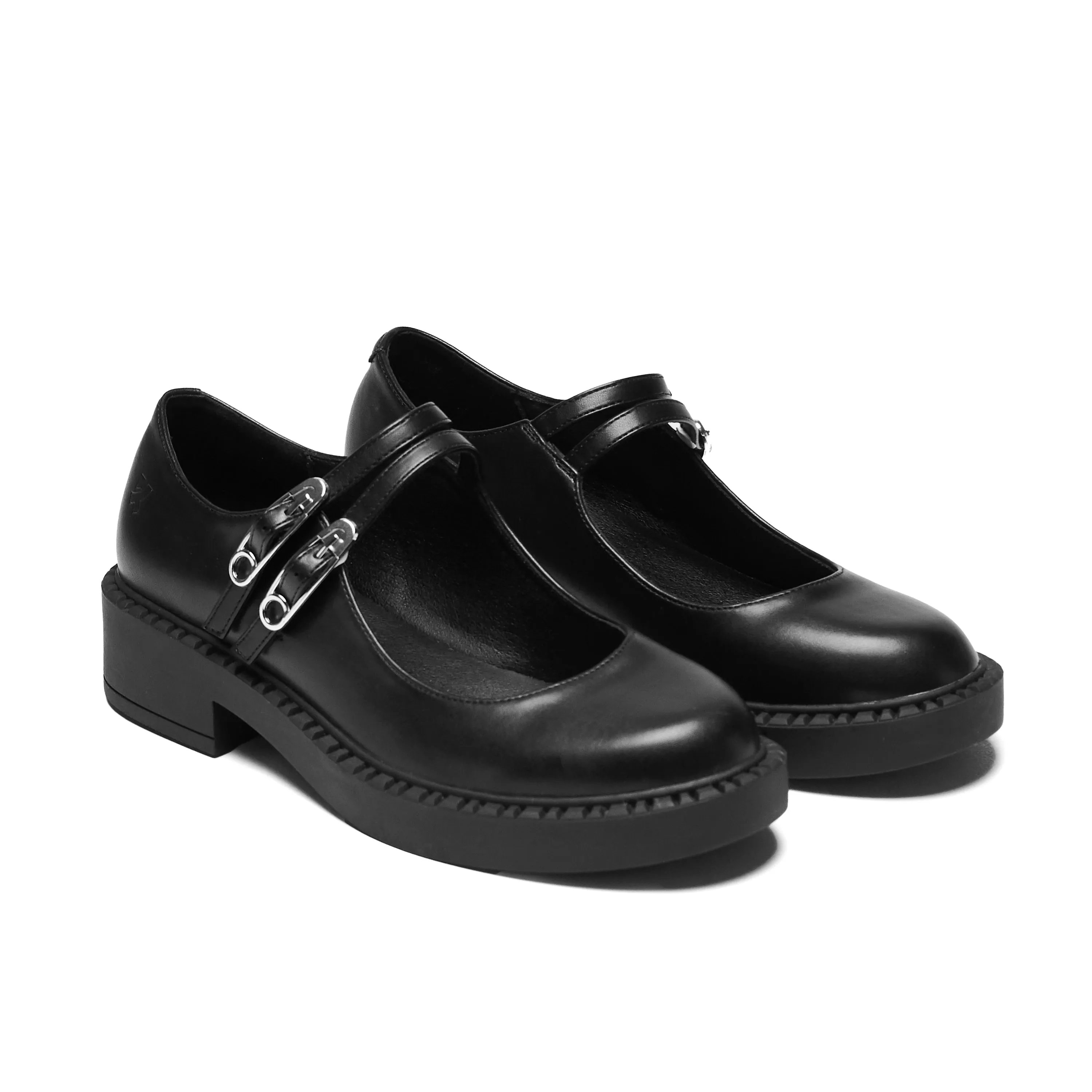 Vagar Safety Pin Tale Mary Janes